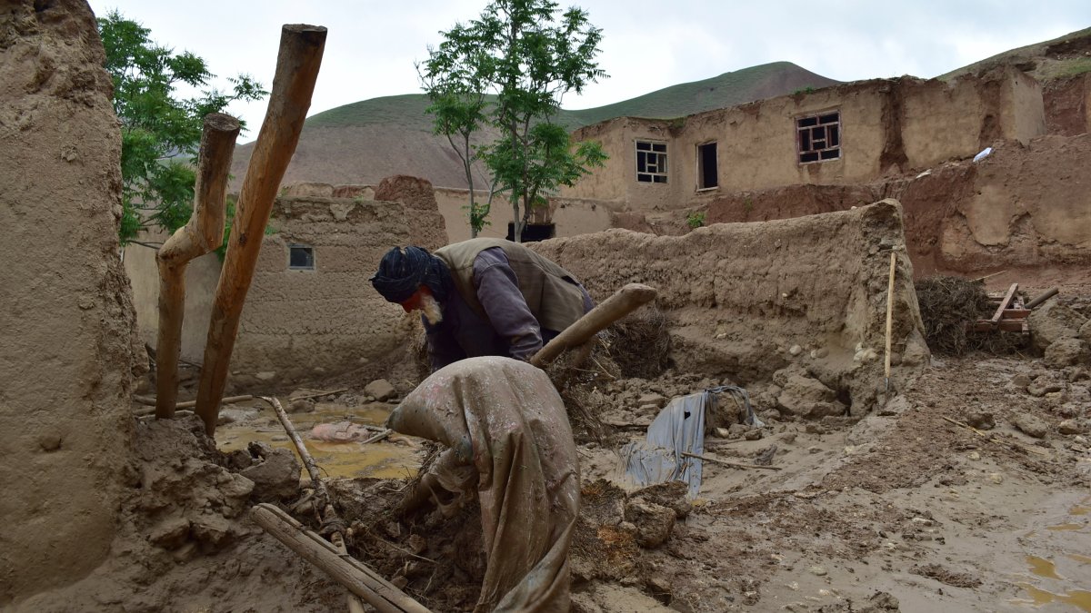 Flash floods kill more than 300 people in northern Afghanistan NBC New York