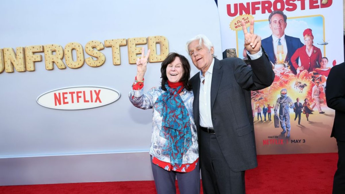 Jay Leno and wife Mavis make red carpet appearance amid her dementia ...