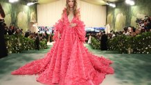 NEW YORK, NEW YORK - MAY 06: Jessica Biel attends The 2024 Met Gala Celebrating "Sleeping Beauties: Reawakening Fashion" at The Metropolitan Museum of Art on May 06, 2024 in New York City.  (Photo by Kevin Mazur/MG24/Getty Images for The Met Museum/Vogue)