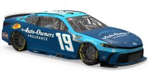 Martin Truex Jr.'s throwback paint scheme