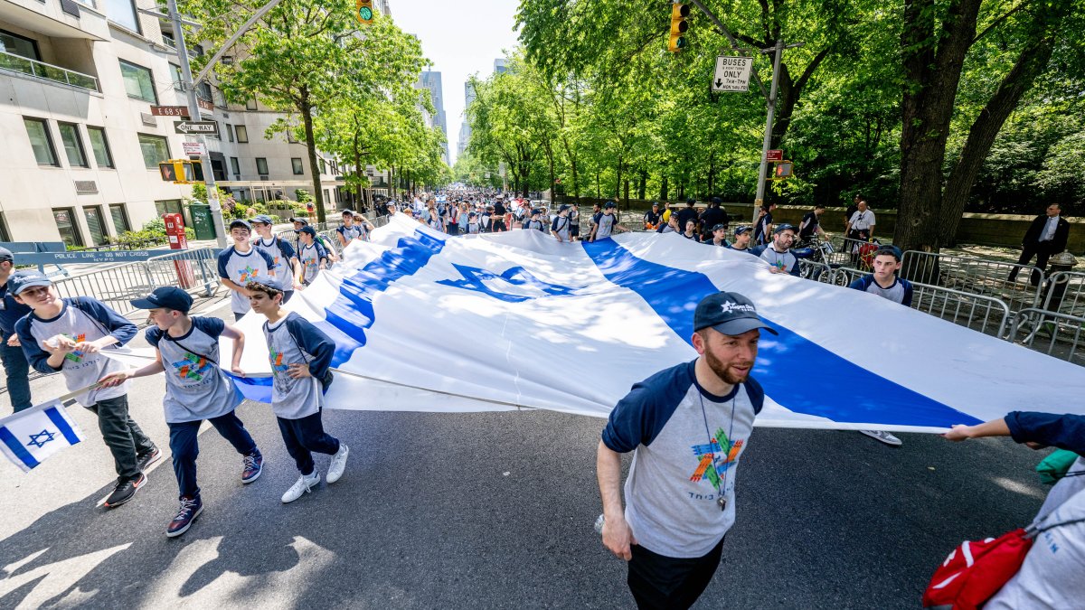 Israel Day on Fifth Parade: Unity and Solidarity Amidst Ongoing Tensions