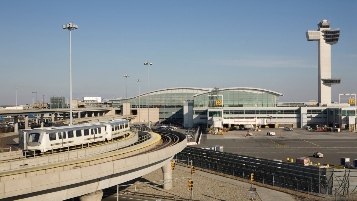 JFK Airport opens new free parking lot – NBC New York