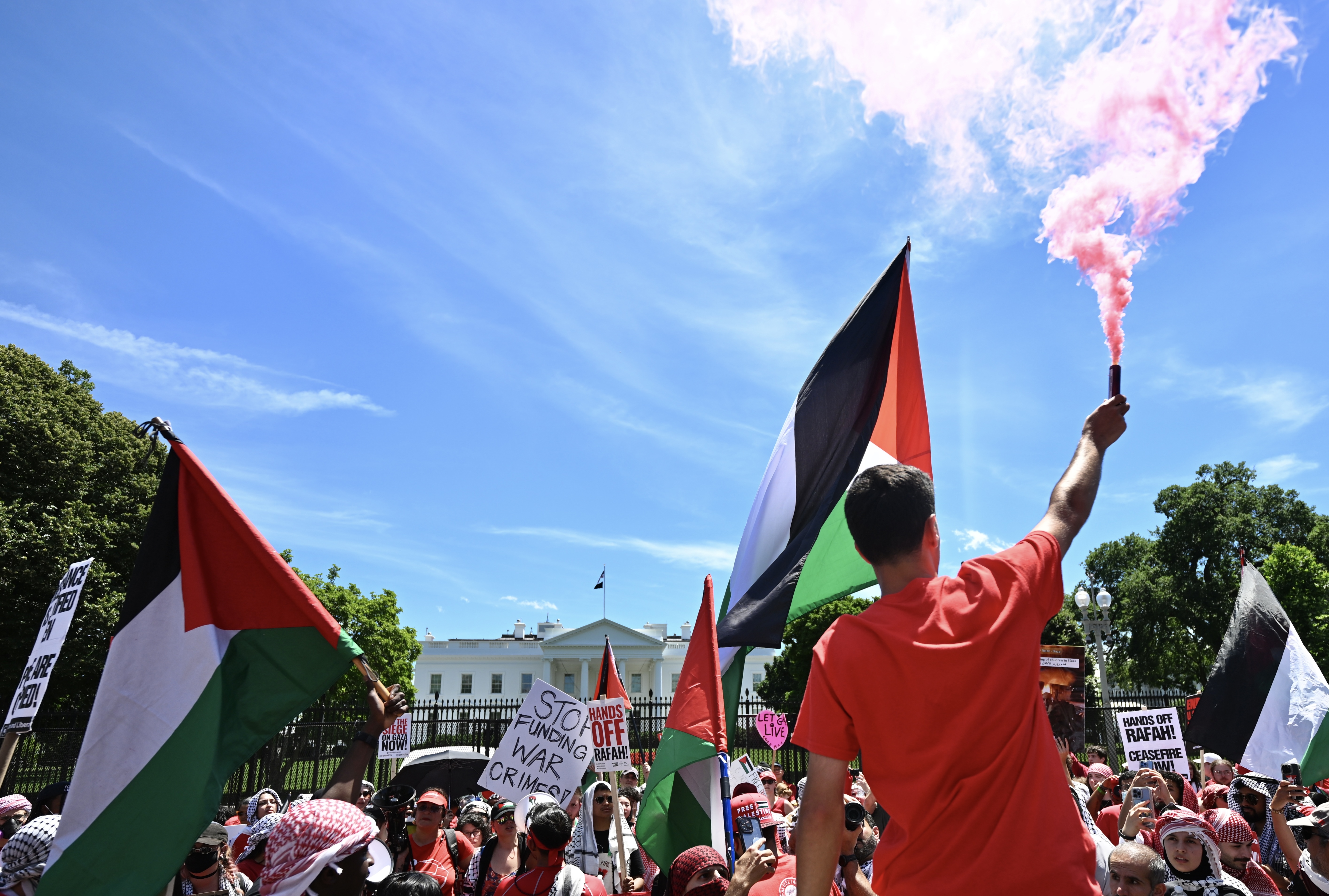 Pro-Palestinian demonstrators rally near the White House