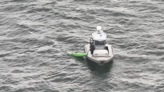 li kayaker rescued