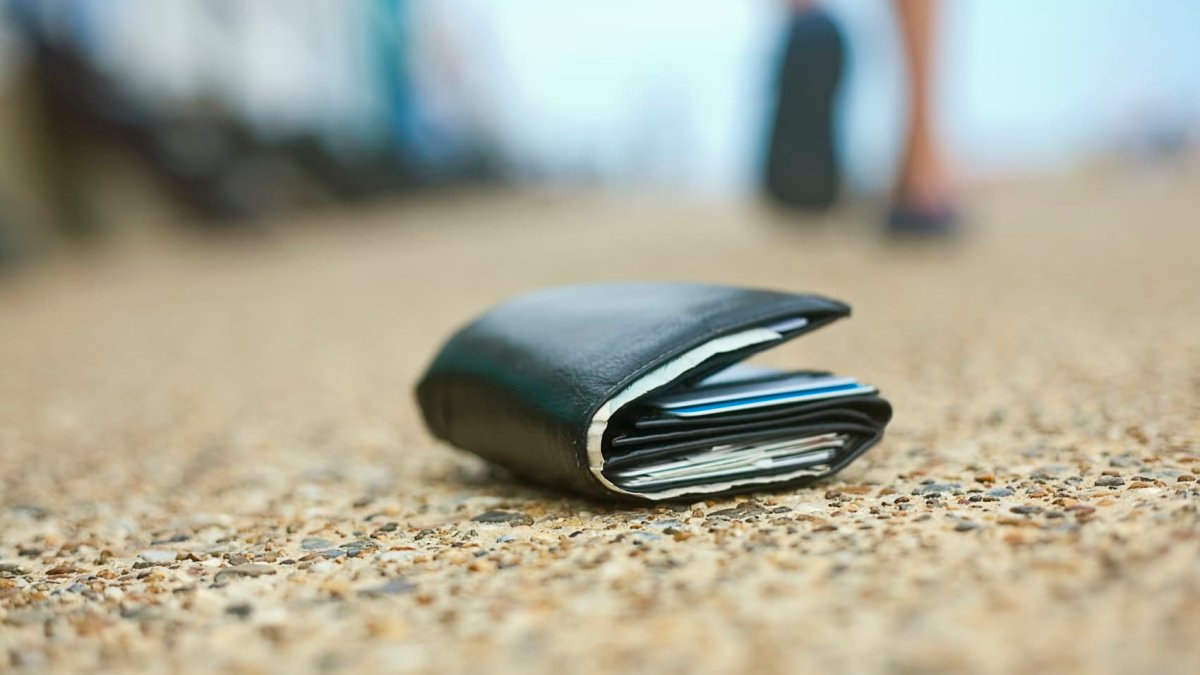 I have my wallet. I have my wallet