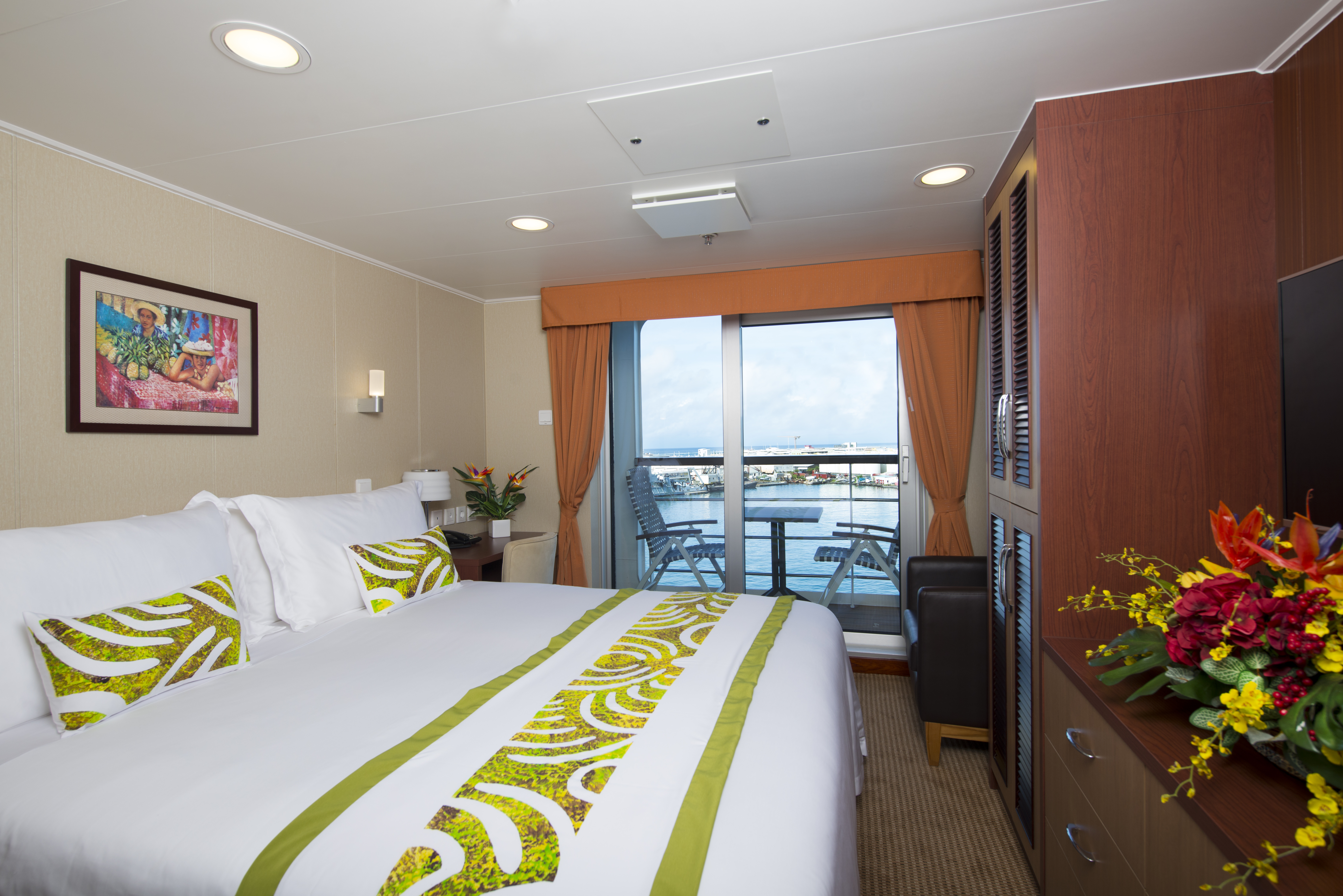 A Superior Deluxe room on the Aranui 5.