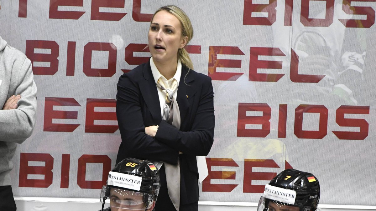 Kraken hire first woman NHL assistant coach NBC New York