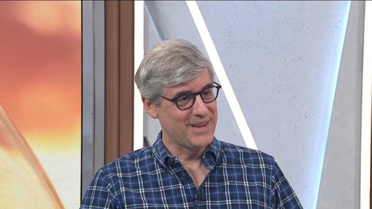 Mo Rocca on new book & how Chance the Rapper inspired him – NBC New York - How Tall Is Mo Rocca? CBS Correspondent's Height Revealed