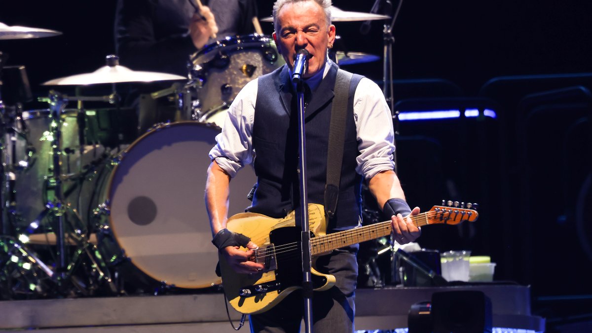 Bruce Springsteen is officially a billionaire