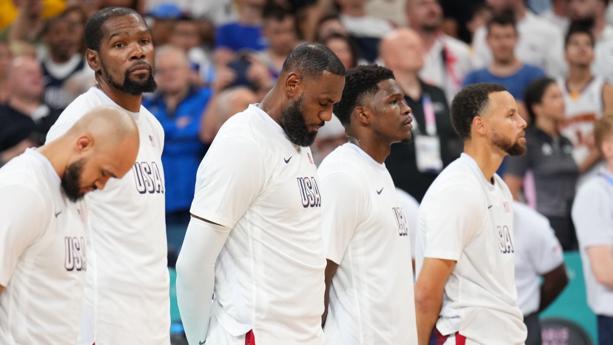 How the loaded 2024 U.S. men’s basketball team compares to the 1992