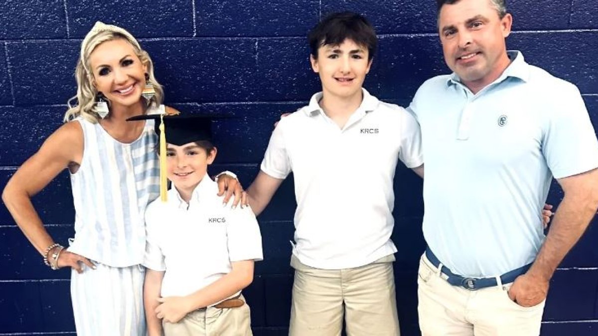 Upstate NY plane crash Van Epps family mourned by community