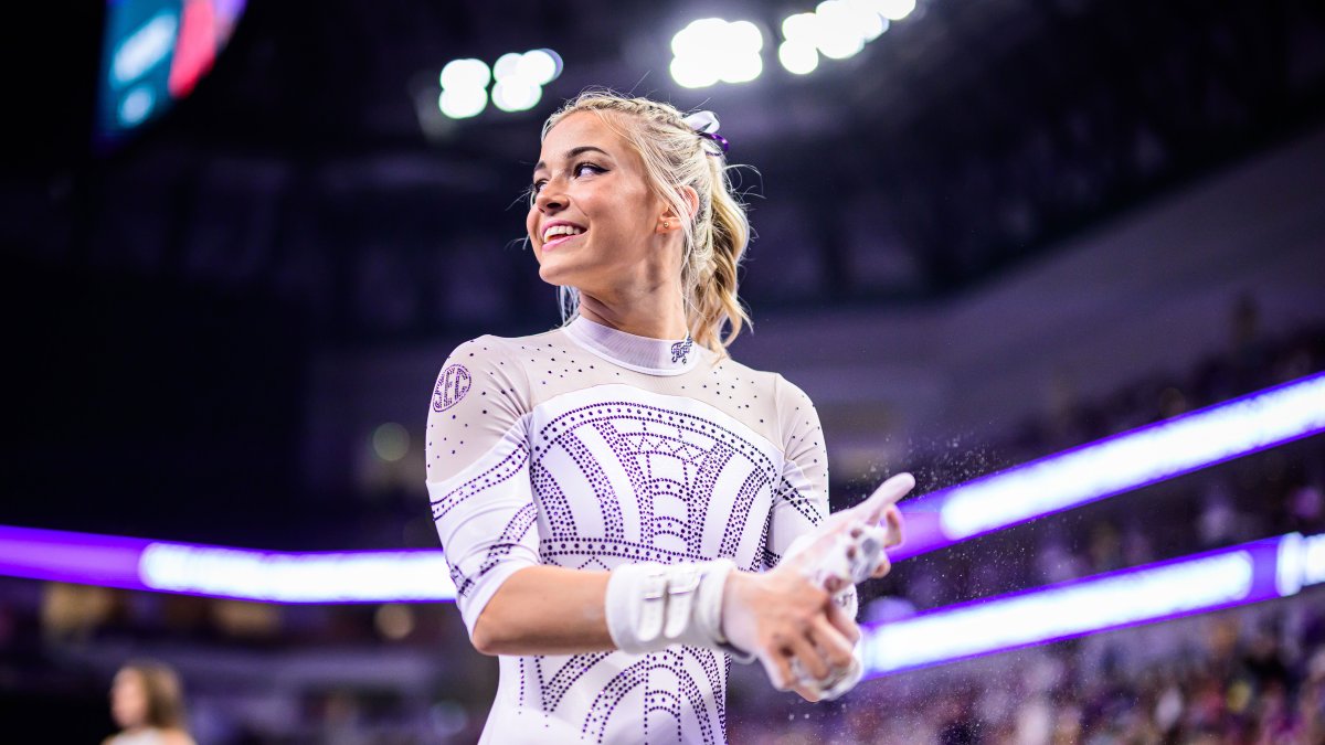 Gymnast Livvy Dunne returning for fifth year at LSU – NBC New York