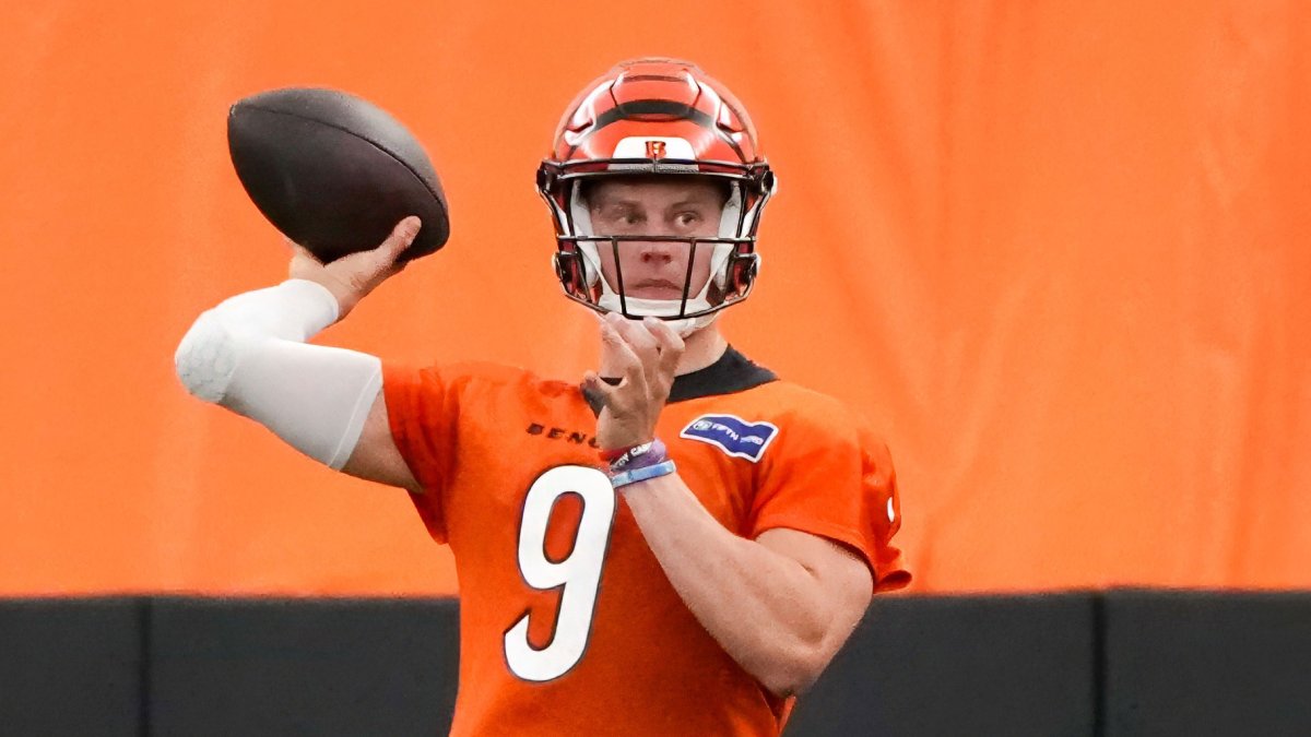 Joe Burrow Shows Off Surprising Hairdo At Bengals Training Camp Nbc