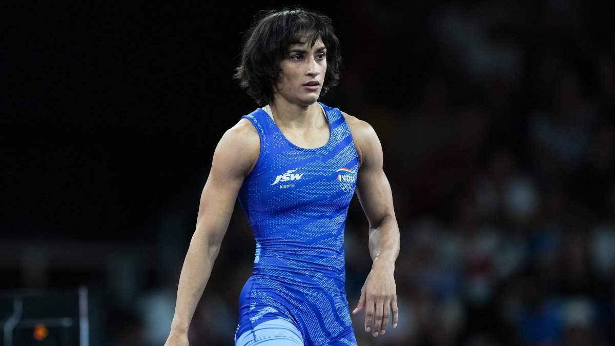 Vinesh Phogat disqualified from Olympic wrestling final NBC Connecticut