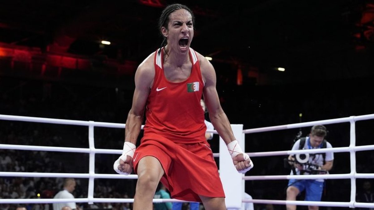 Imane Khelif Shocked Brianda Cruz Unbelievable Fight Highlights - 22epx86