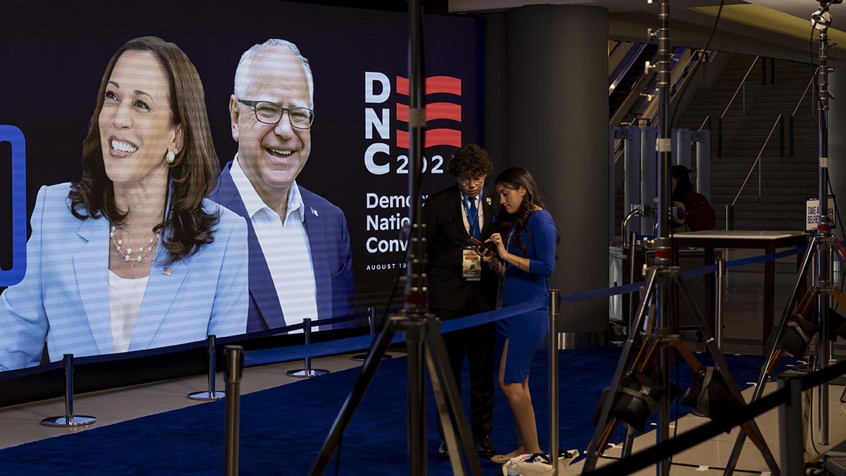 Live updates: Biden to deliver opening night keynote as DNC kicks off in Chicago