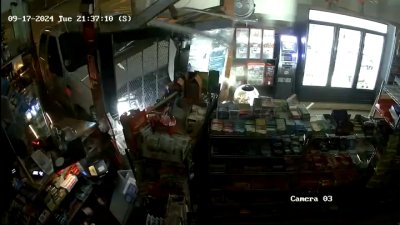 Thieves slam truck into SF store to steal lottery tickets