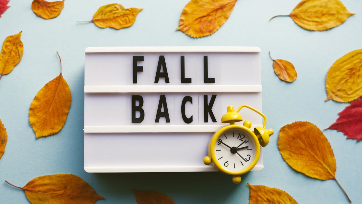 Daylight saving time ends Sunday. Time to ‘fall back’ an hour NBC New