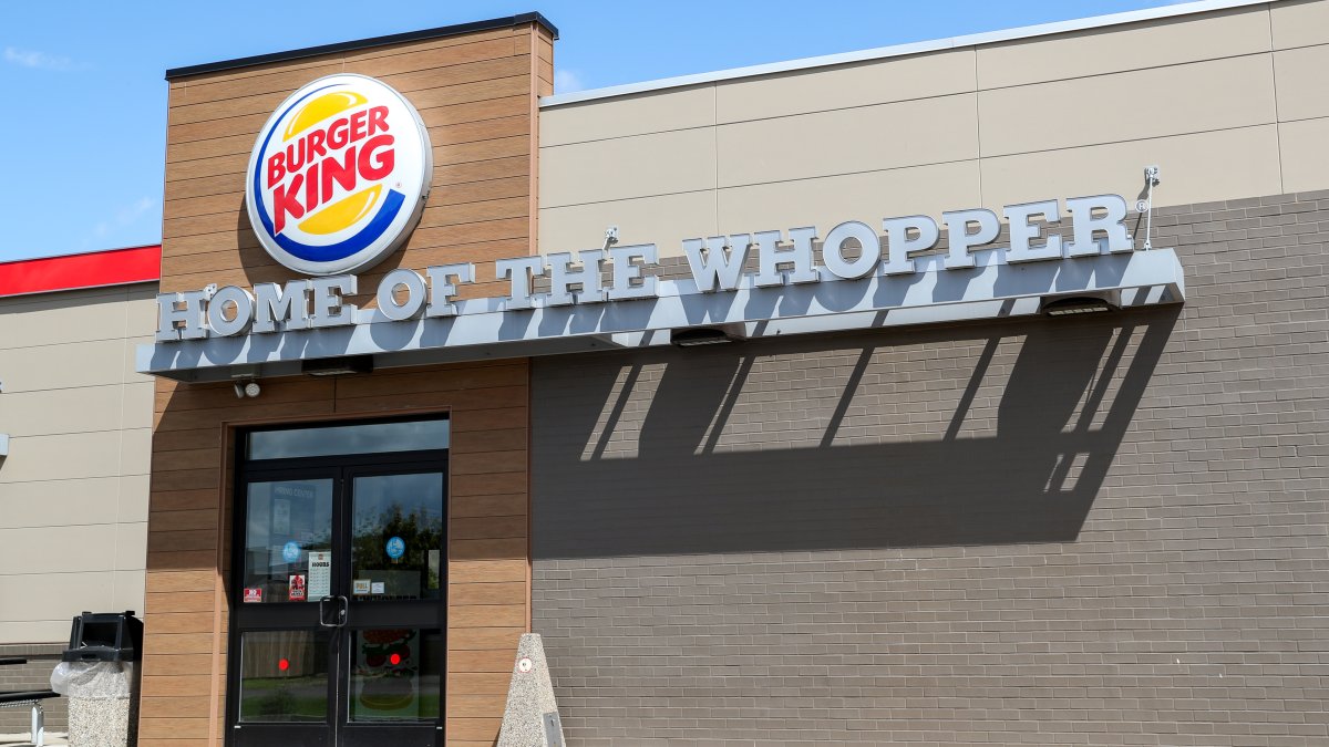 Burger King is giving out free cheeseburgers, offering more deals in