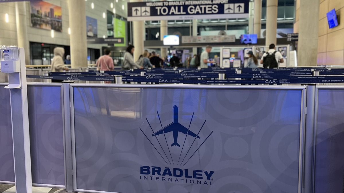 Flight from CT made go-around whereas landing at DCA as a consequence of helicopter web site guests day sooner than lethal crash Flight from CT made go-around whereas landing at DCA as a consequence of helicopter web site guests day sooner than lethal crash
