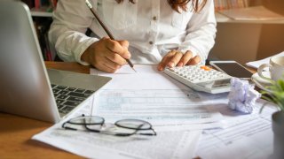 IRS announces new federal income tax brackets for 2025