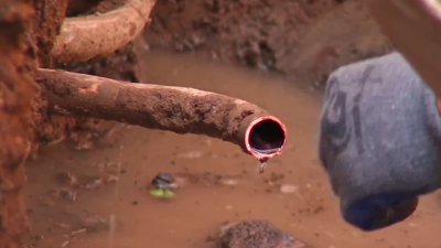 Company accused of lying about replacing lead pipes in Newark