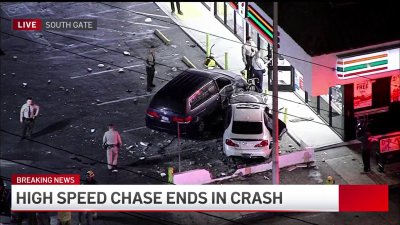 High speed chase ends in violent crash in South Gate