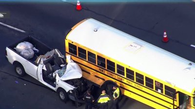 Crash causes major backups on Beltway near Route 50