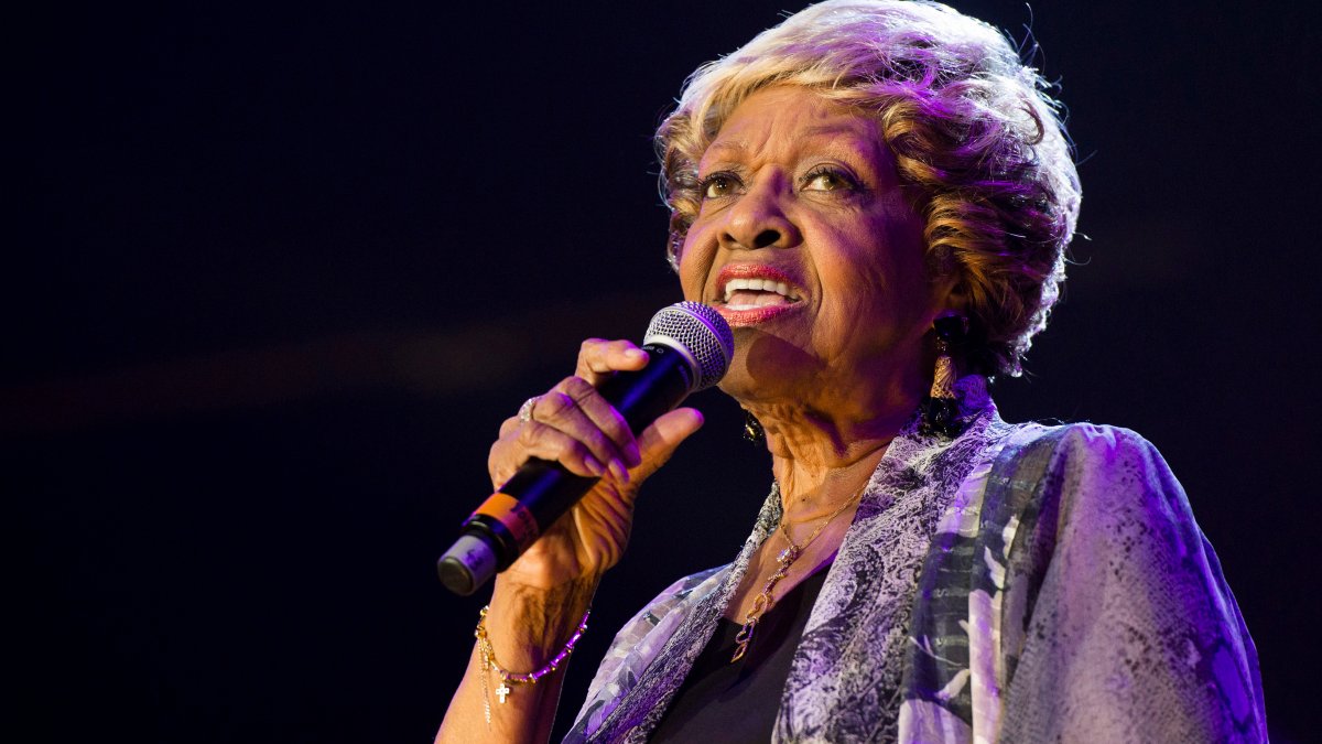 Cissy Houston, Whitney Houston’s mother and a Grammy-winning singer, dies at 91