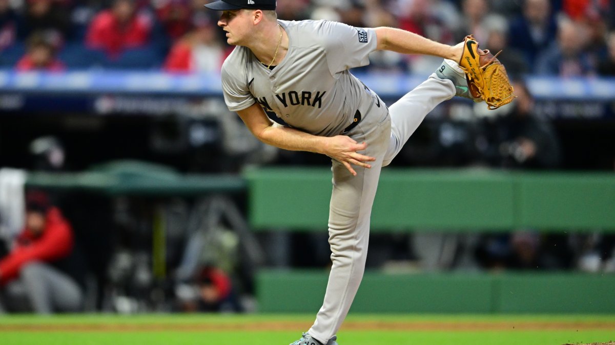 Who are the starting pitchers for Game 3 of the World Series for Yankees vs. Dodgers?