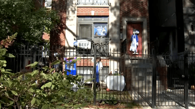 Chicago woman goes all in with elaborate ‘The Bear' Halloween display