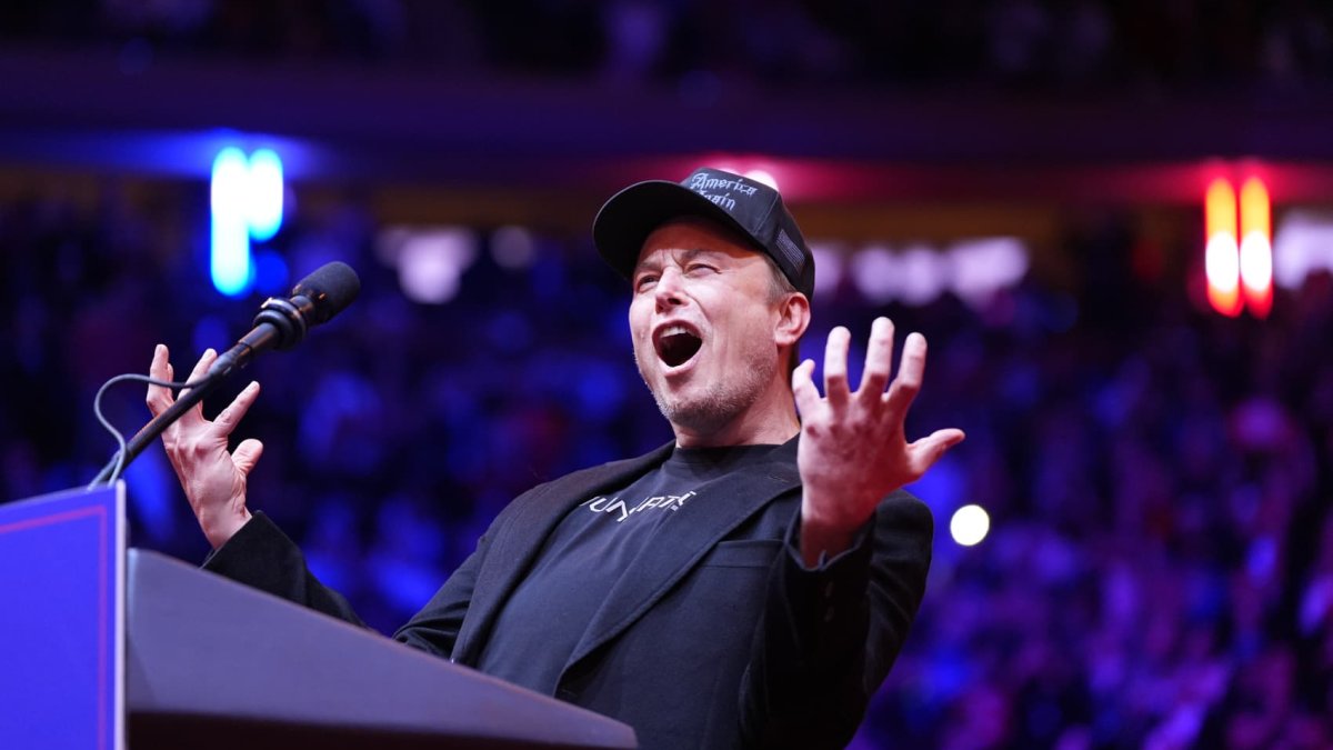 Tesla hits $1 trillion market cap as stock rallies after Trump win ...