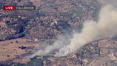 VIDEO: Brush fire prompts evacuations in Fallbrook