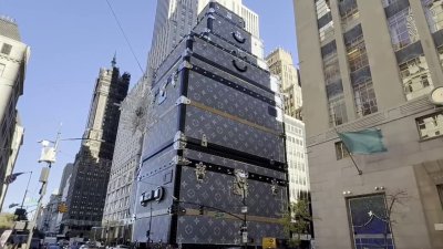 Louis Vuitton has a luxury fix to mask construction at its Fifth Avenue flagship