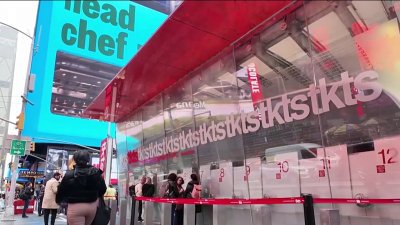 NYC's famed TKTS discount ticket booth expanding to Philadelphia