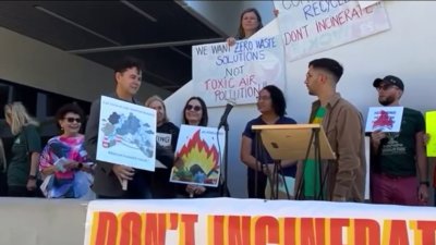 Protest against construction of new incinerator