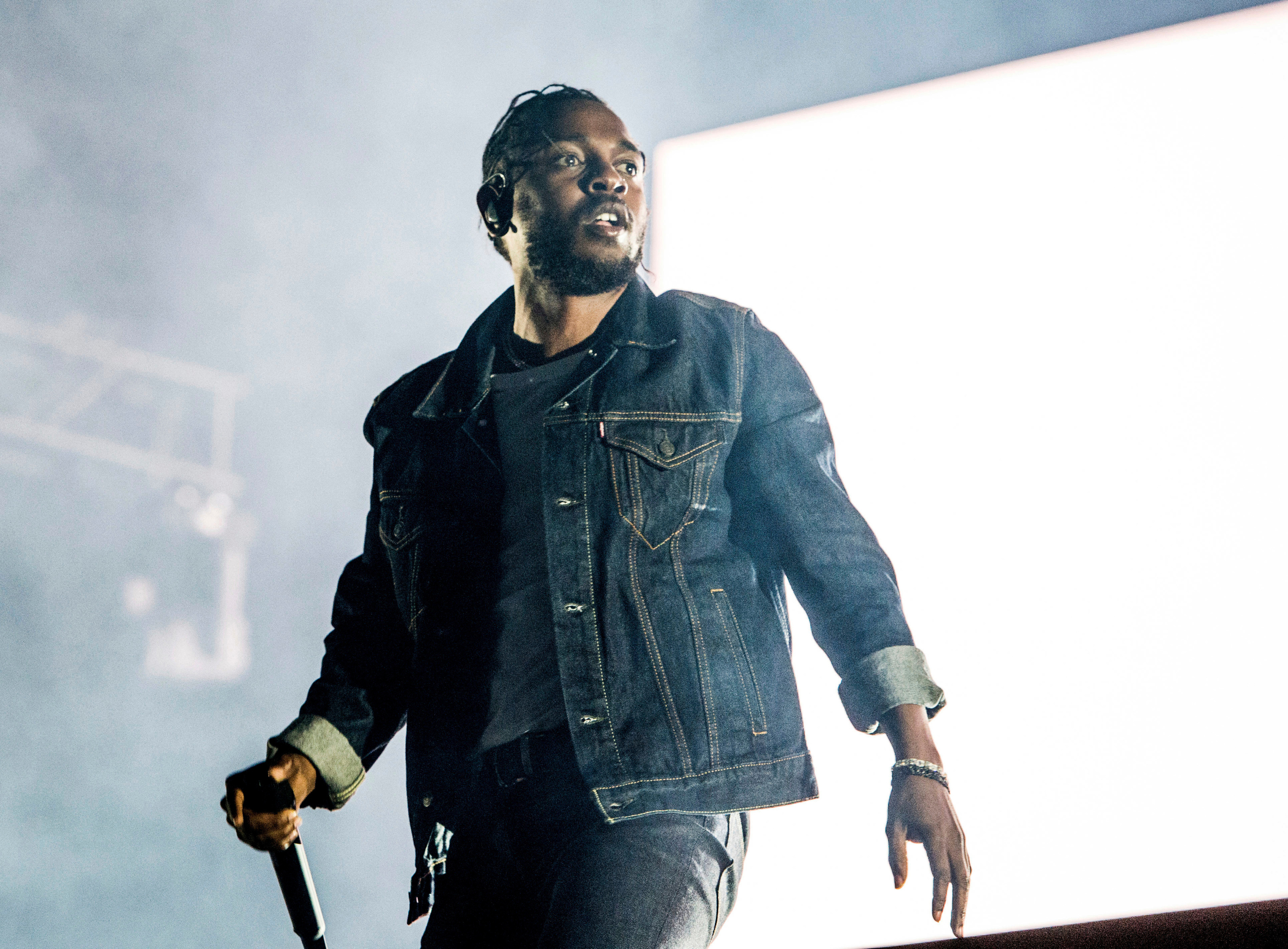 Kendrick Lamar surprises with new album ‘GNX’ Kendrick Lamar surprises with new album ‘GNX’