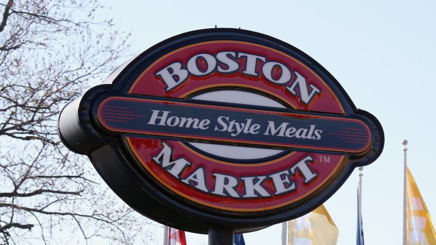 HICKSVILLE, NEW YORK  – MARCH 18: An image of the sign for a Boston Market as photographed on March 18, 2020 in Hicksville, New York. (Photo by Bruce Bennett/Getty Images)