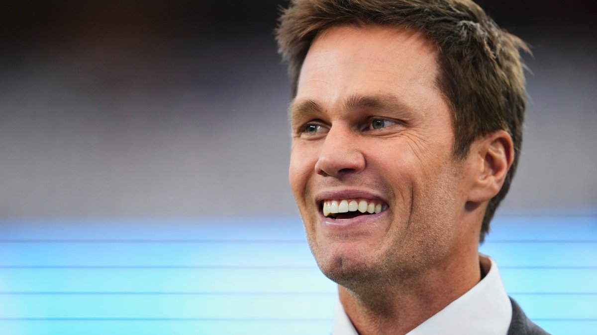 Tom Brady shares quote on ‘cold and timid souls’ in cryptic post