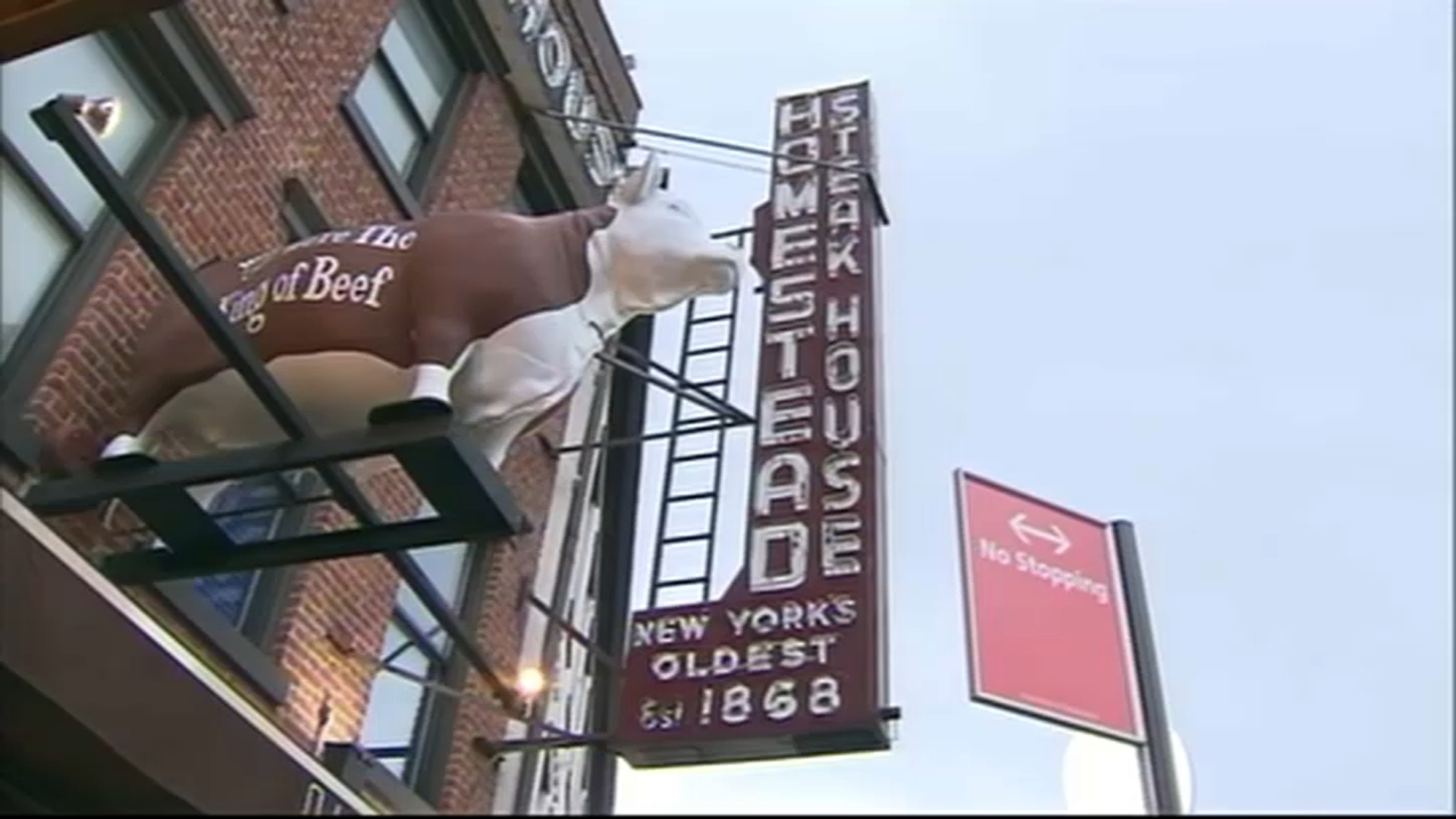 NYC restaurant presents ‘world’s most costly cranberry sauce’ — for 5 a serving NYC restaurant presents ‘world’s most costly cranberry sauce’ — for 5 a serving