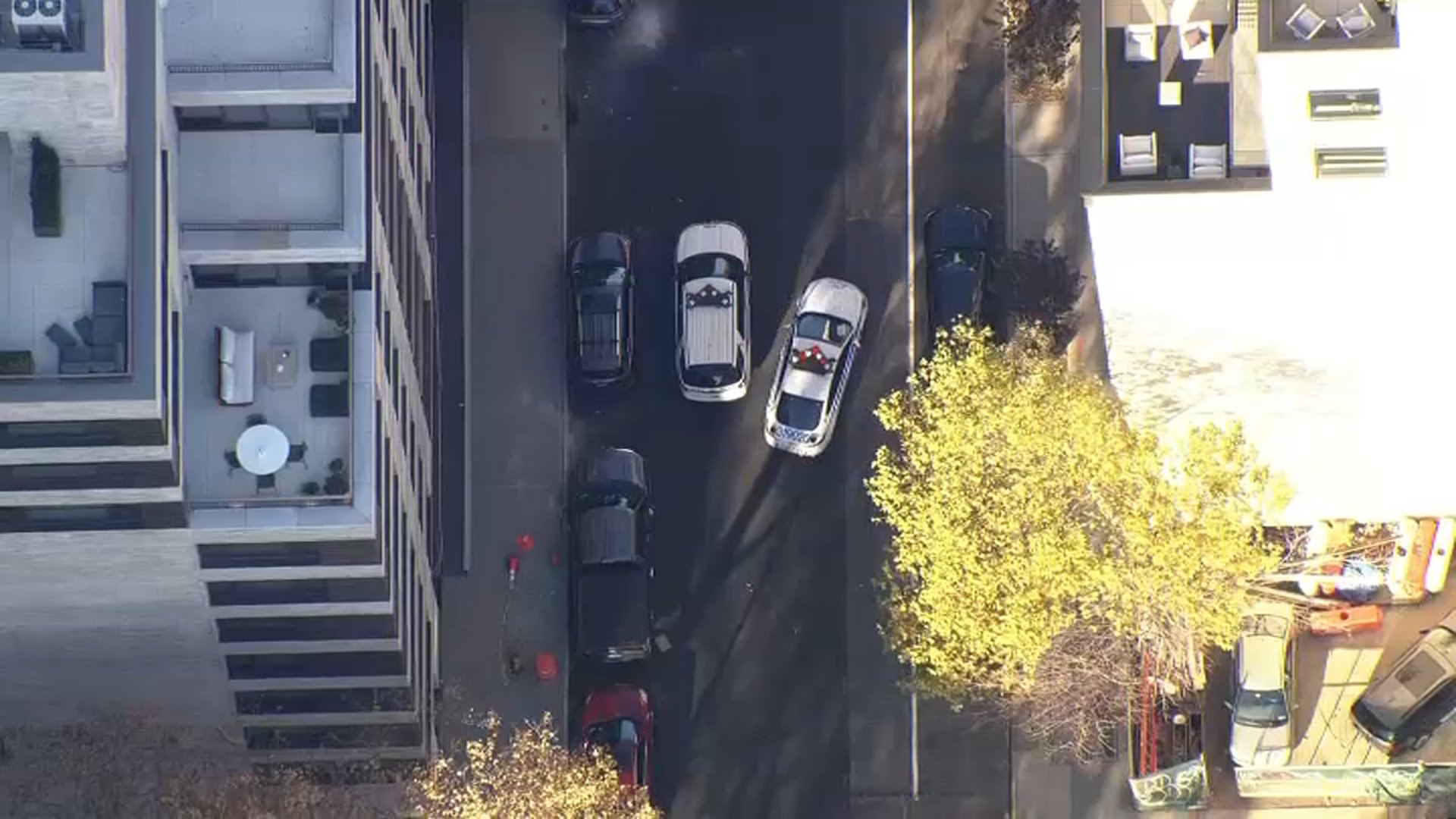 Man arrested after alleged stabbing spree in Manhattan that left 2 useless: Sources Man arrested after alleged stabbing spree in Manhattan that left 2 useless: Sources