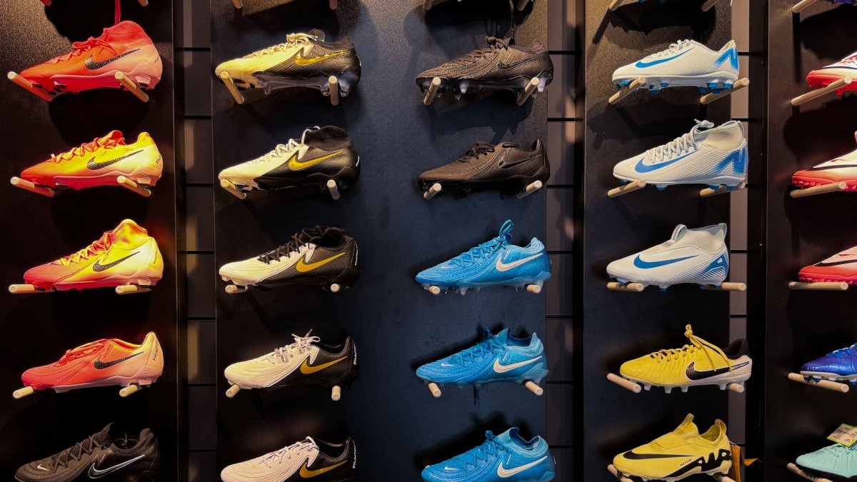 Nike renews its contract with the NFL after league briefly courted other bidders