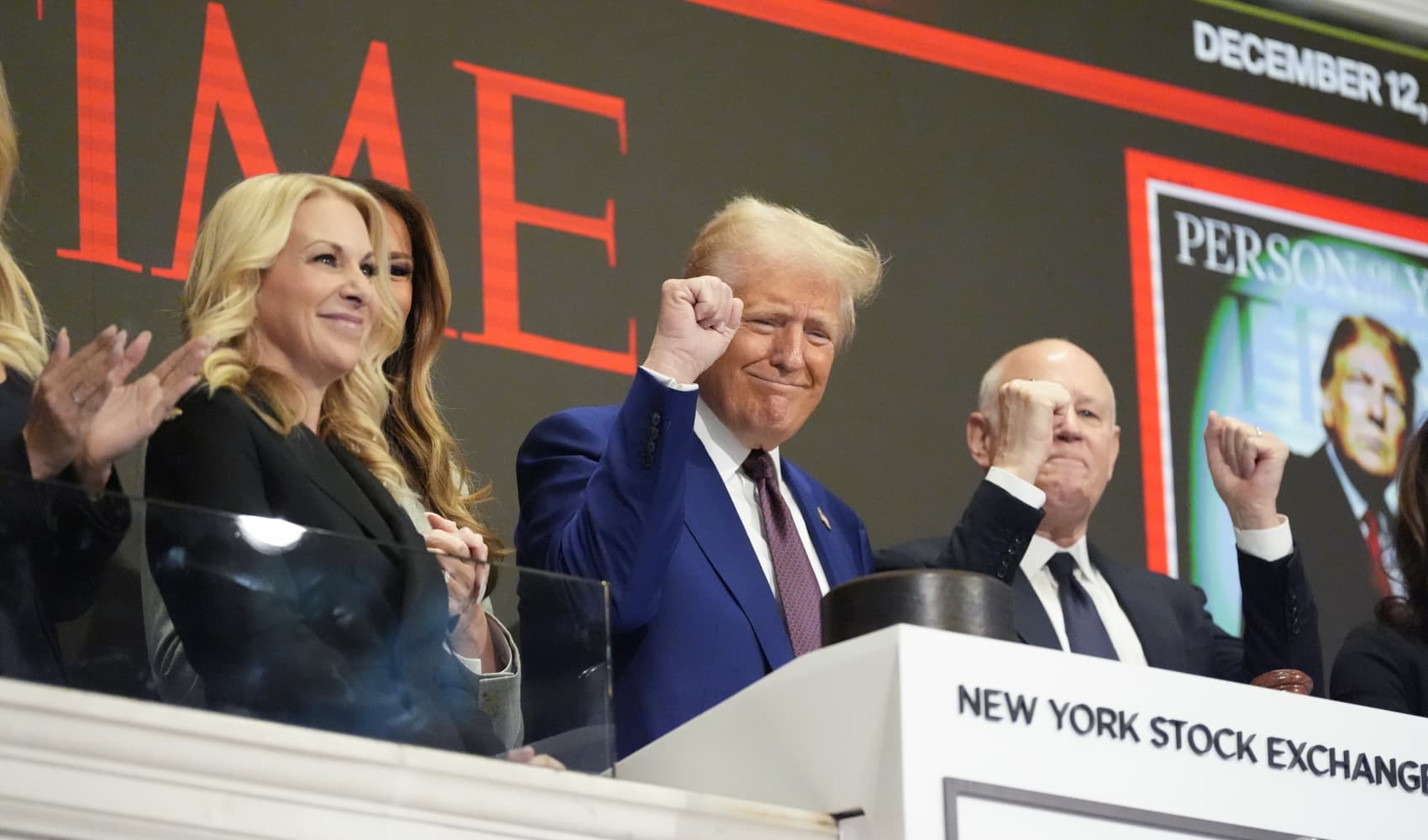 Trump rings bell at NYSE to cheers of ‘USA' as Wall Street CEOs, business leaders look on