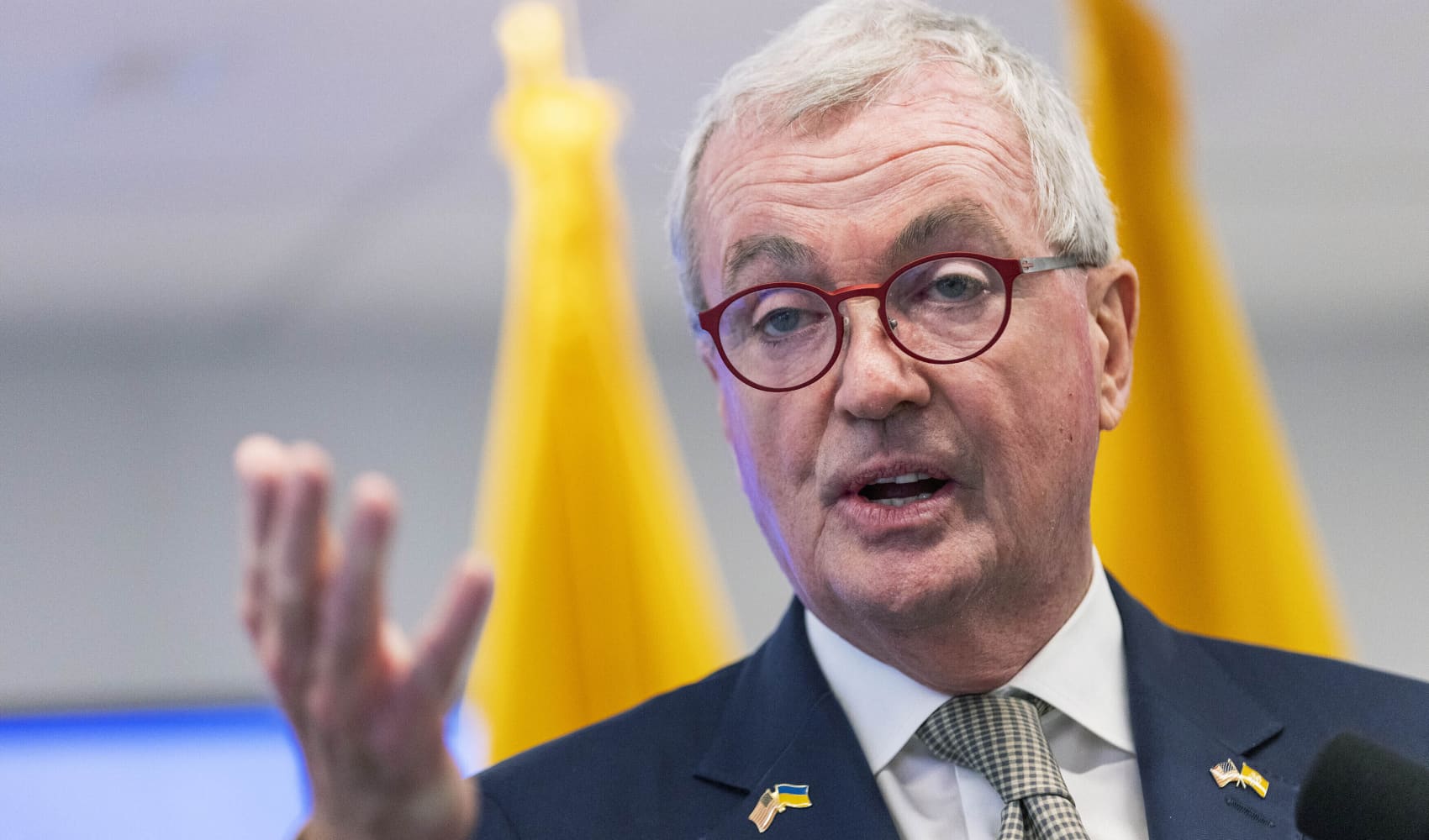 NJ Gov. pardons 33, commutes 3 girls’s sentences in first use of clemency NJ Gov. pardons 33, commutes 3 girls’s sentences in first use of clemency