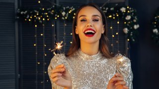 3 ways to lower stress this holiday season: ‘Sometimes less celebration means more joy,’ happiness expert says