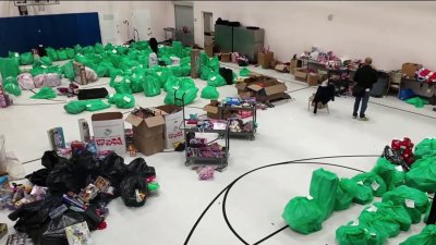 Toy giveaways offer early holiday gift for NJ families