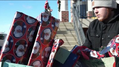 Food and toy drive spreads holiday cheer at the Jersey Shore