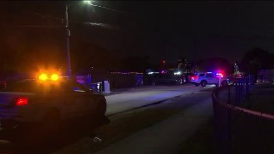 4 people hurt after shooting on Christmas Day in Naranja: Police