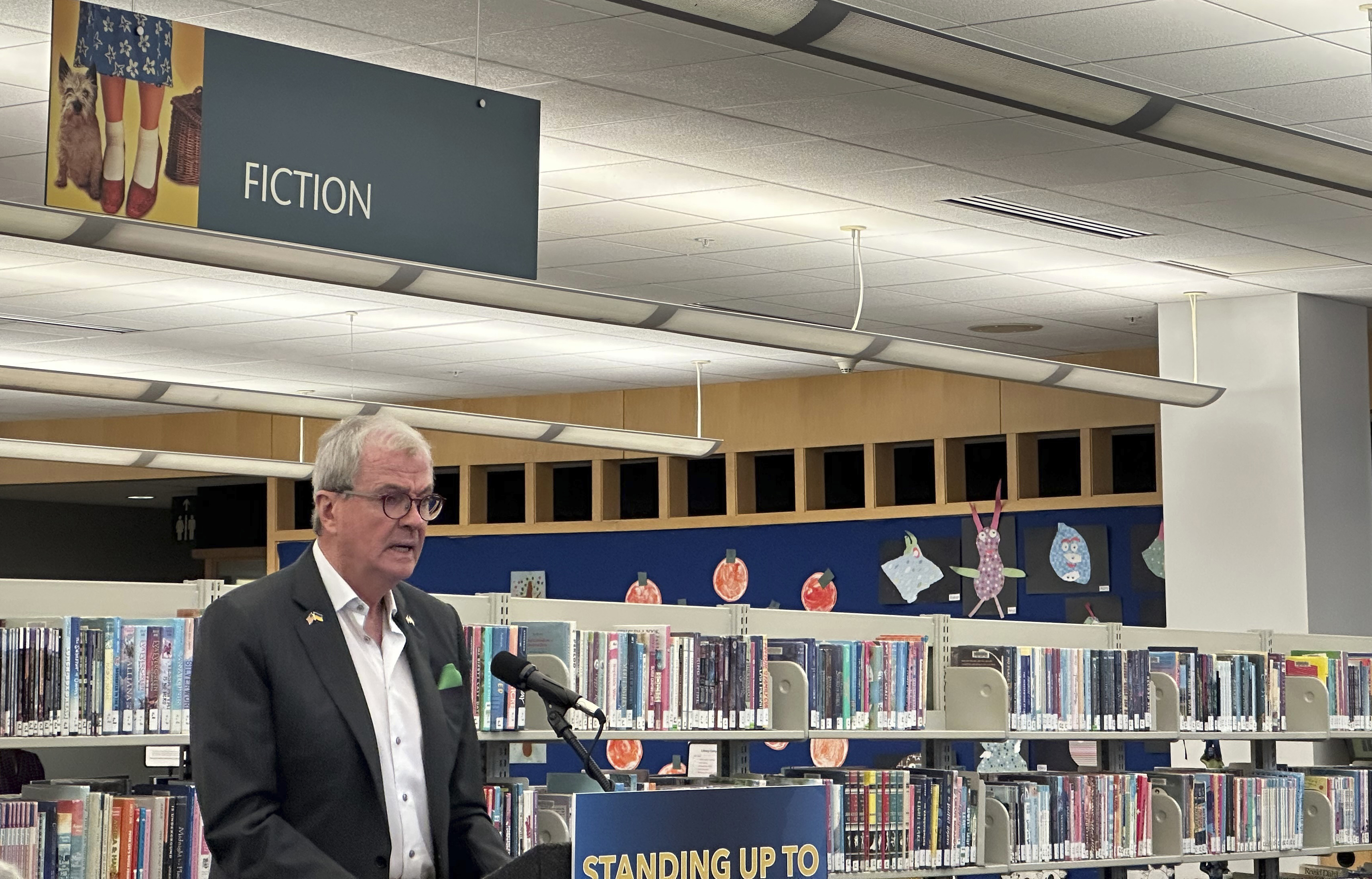 New Jersey turns into newest state to ban bans on books at school, public libraries New Jersey turns into newest state to ban bans on books at school, public libraries