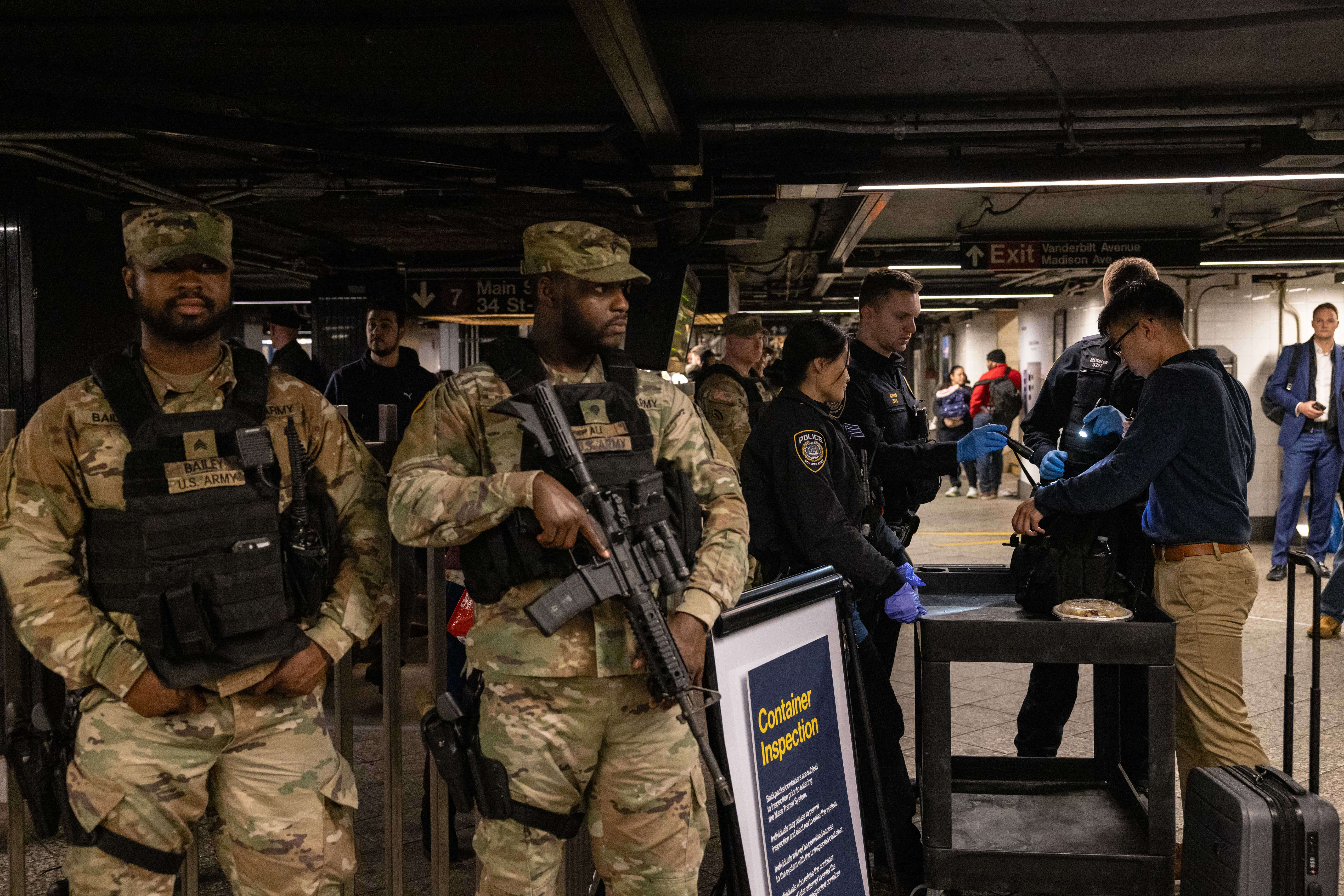 Hochul to ship further 250 Nationwide Guard members into the subways for vacation security Hochul to ship further 250 Nationwide Guard members into the subways for vacation security